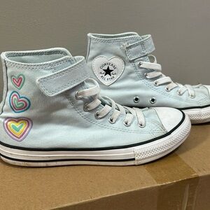 Kids' Chuck Taylor All Star Heart High Top Sneaker Blue Size 3
